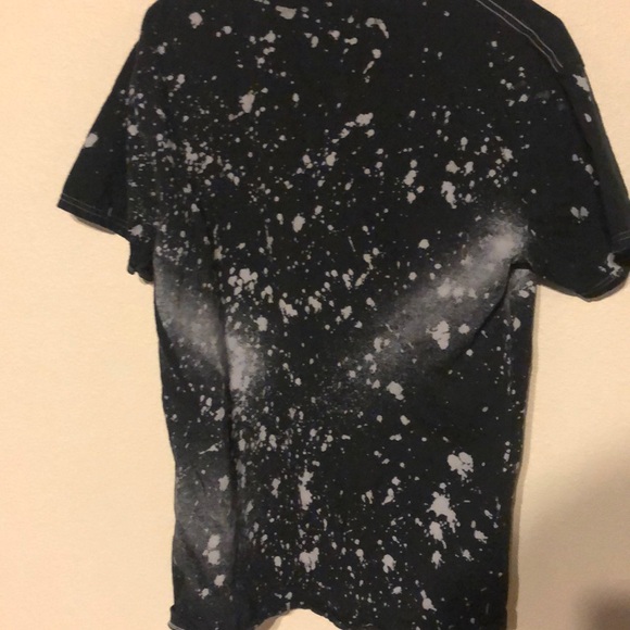 LIKE NEW BAND TEE - Picture 2 of 3